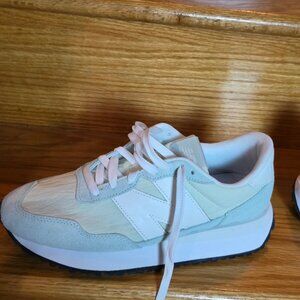New Balance 237 V1 Light Green Suede Women's 9.5 Sneakers WS237HTG